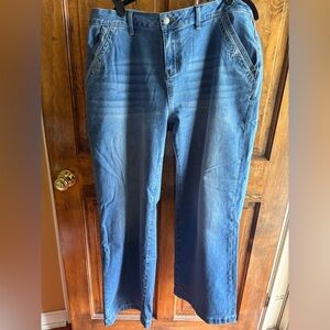 Flamingals nwot wide leg jeans 3xl (18-20w)
